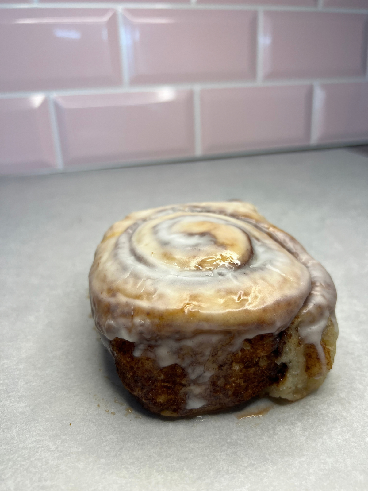 Glazed Cinnamon Roll - Box of 4