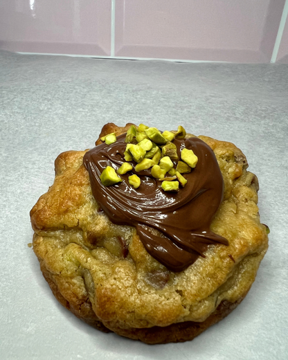 Pistachio and Nutella Stuffed Cookie