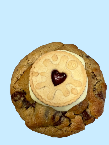 Jammy Dodger Stuffed Cookie