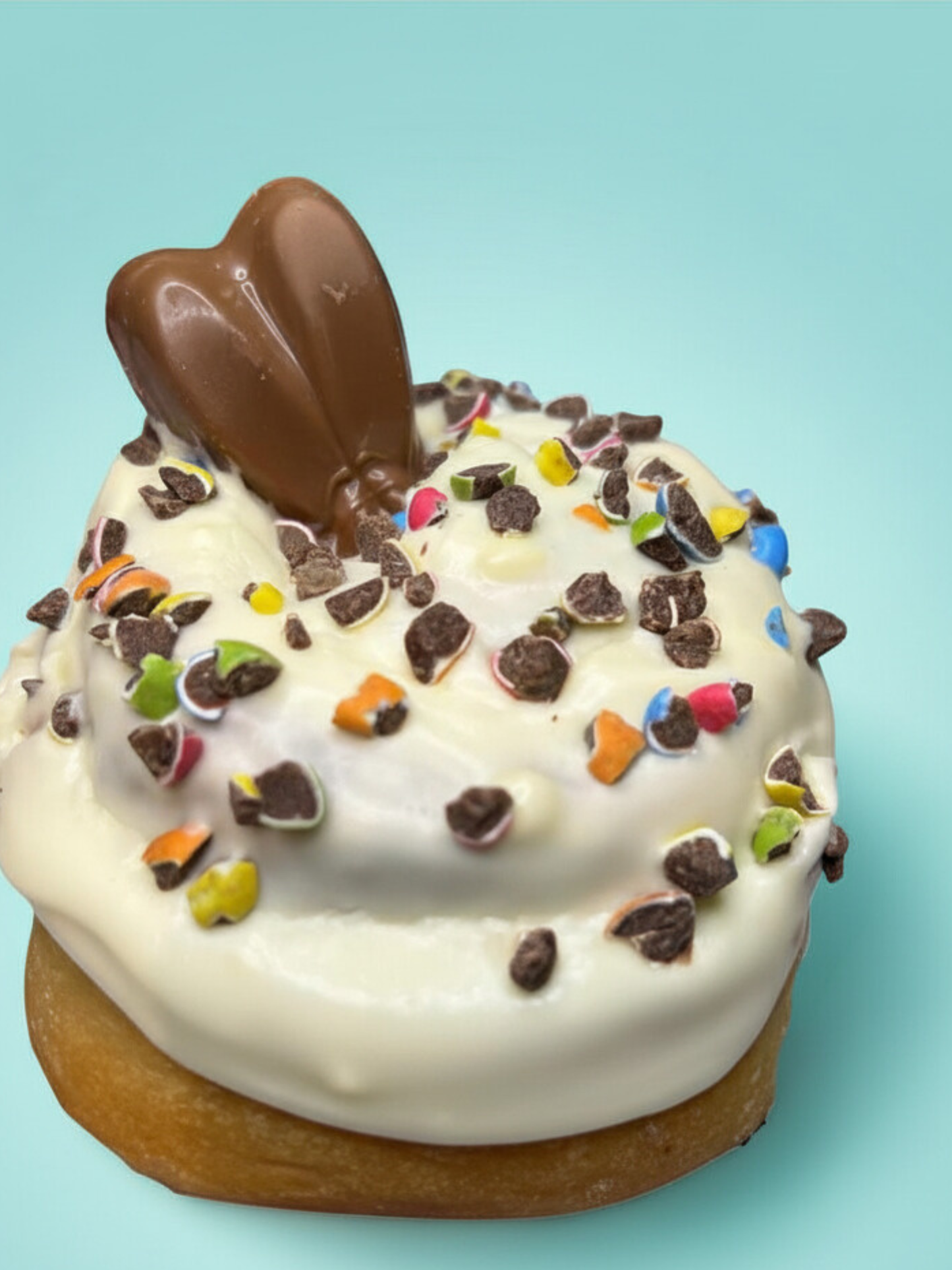 MnM Cinnamon Roll