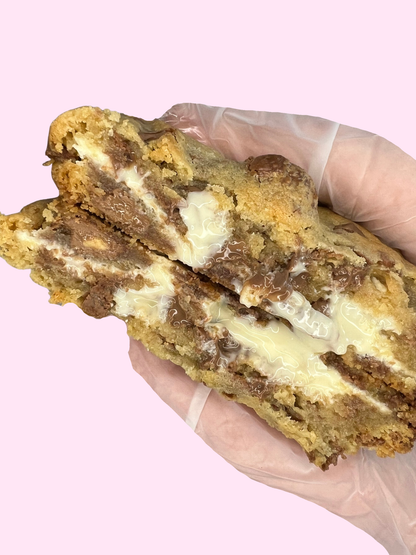 Kinderbueno Stuffed Cookie